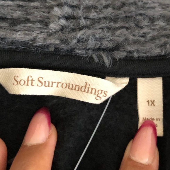NWT Soft Surroundings Black Kindling Top Cowl Neck Gray Faux Fur Trim 1X Cozy - Picture 6 of 16